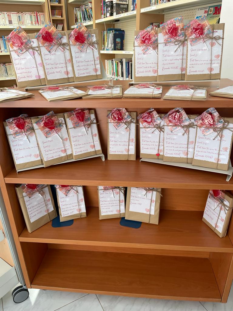 Library_blind_date_with_a_book
